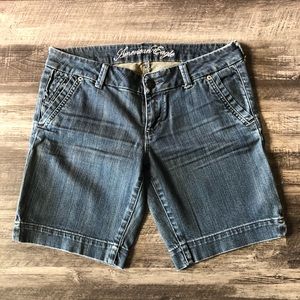 American Eagle Bermuda Shorts